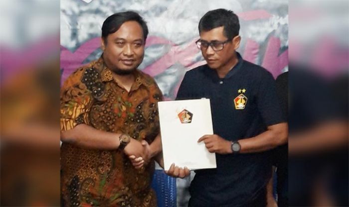 Joko Susilo Resmi Jadi Pelatih Persik Kediri