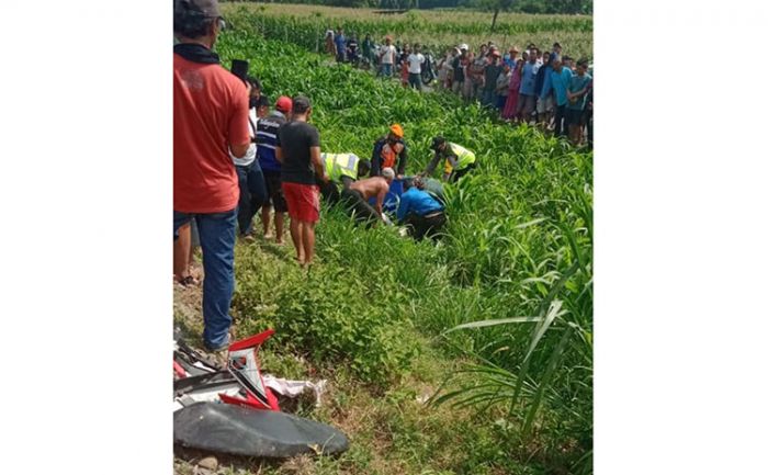 Wanita Asal Nganjuk Tewas Ditabrak KA Kahuripan di Perlintasan Tanpa Palang Pintu di Kediri Wanita Asal Nganjuk Tewas Ditabrak KA Kahuripan di Perlintasan Tanpa Palang Pintu di Kediri