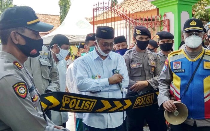 Minta Transparansi Denda Urus Akta Lahir, Mahasiswa Pamekasan Geruduk Disdukcapil