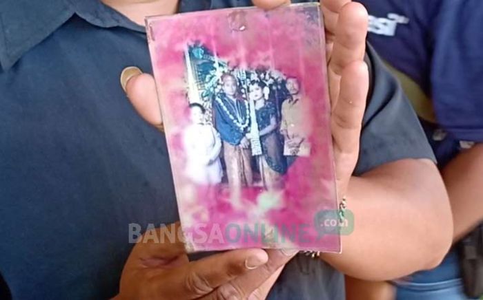 Nardian, Pria di Blitar yang Tega Membunuh Istri dan Anak Balitanya, Dikenal Rajin Ibadah Nardian, Pria di Blitar yang Tega Membunuh Istri dan Anak Balitanya, Dikenal Rajin Ibadah