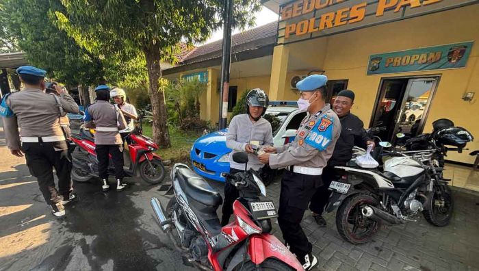 Gelar Operasi Gaktibplin, Polres Pasuruan Tegaskan Komitmen Disiplin Personel Gelar Operasi Gaktibplin, Polres Pasuruan Tegaskan Komitmen Disiplin Personel