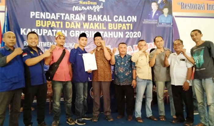 Kembalikan Formulir Bacabup di Nasdem, Nadir Optimis Dapat Rekom Kembalikan Formulir Bacabup di Nasdem, Nadir Optimis Dapat Rekom