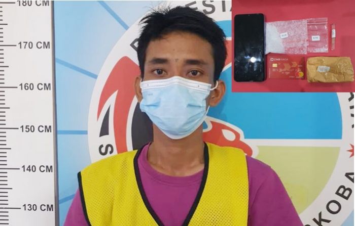 Satnarkoba Polrestabes Surabaya Bekuk Kurir Sabu Jaringan Lapas Satnarkoba Polrestabes Surabaya Bekuk Kurir Sabu Jaringan Lapas