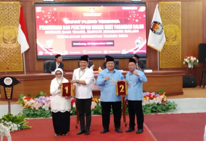 Usai Pengundian KPU, Paslon Pilbup Jombang 2024 Beber Makna Nomor Urut yang Didapat Usai Pengundian KPU, Paslon Pilbup Jombang 2024 Beber Makna Nomor Urut yang Didapat