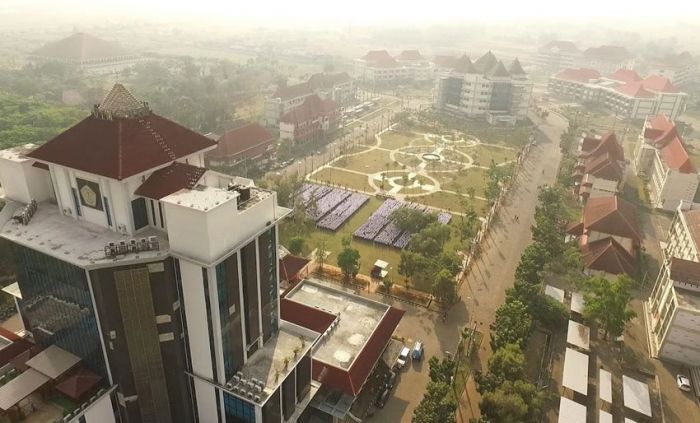 Universitas Trunojoyo Madura Perpanjang Masa WFH dan Kuliah Daring Hingga 26 Juni 2020 Universitas Trunojoyo Madura Perpanjang Masa WFH dan Kuliah Daring Hingga 26 Juni 2020