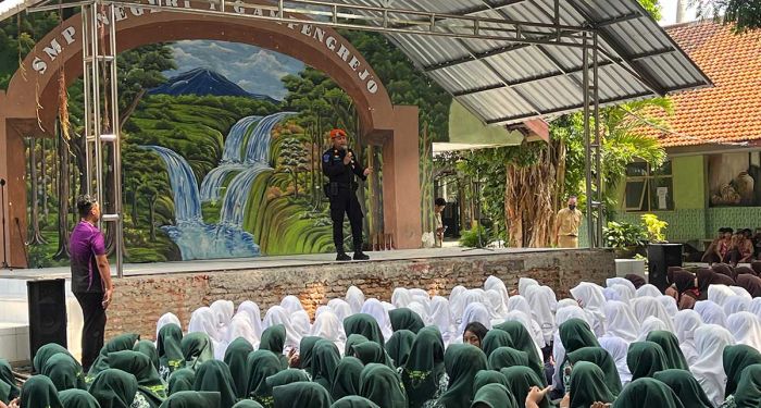 KAI Daop 7 Madiun Sosialisasi Keselamatan Kereta di Kediri