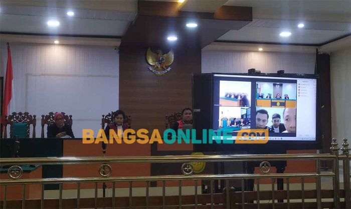 Terdakwa Penggelapan Cincin Kawin di Jombang Sandang Status Narapidana Terdakwa Penggelapan Cincin Kawin di Jombang Sandang Status Narapidana