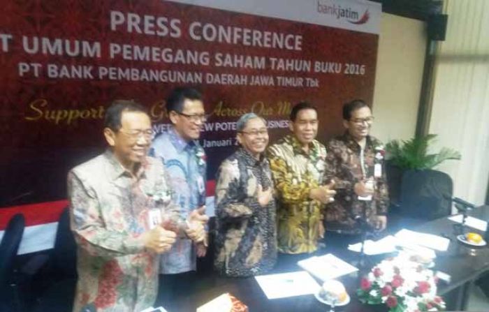 Catat Laba Rp 1 Triliun, Sektor Tabungan dan Kredit Konsumsi Dominasi Pertumbuhan Bank Jatim 2016