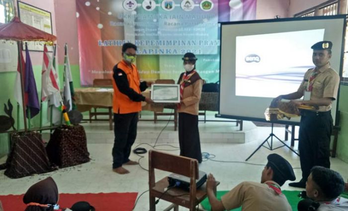 BPBD Pamekasan Latih Adik-adik Pramuka Penanggulangan Bencana BPBD Pamekasan Latih Adik-adik Pramuka Penanggulangan Bencana