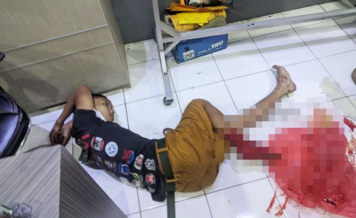 Ditembak Kakinya, 3 Terduga Pelaku Pembunuhan Koreografer di Jember Ditangkap Polisi Ditembak Kakinya, 3 Terduga Pelaku Pembunuhan Koreografer di Jember Ditangkap Polisi