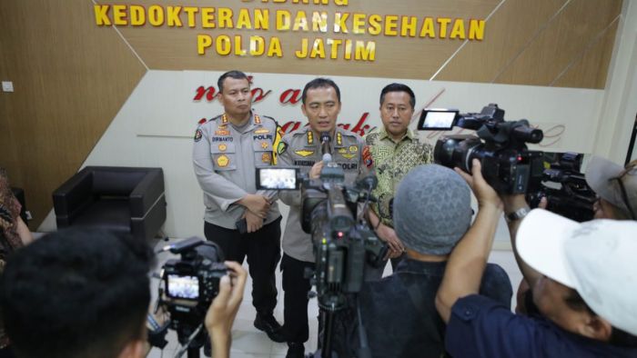 Temuan 21 Potongan Tulang Manusia di Surabaya Diperkirakan Lebih Dari Dua Orang Temuan 21 Potongan Tulang Manusia di Surabaya Diperkirakan Lebih Dari Dua Orang