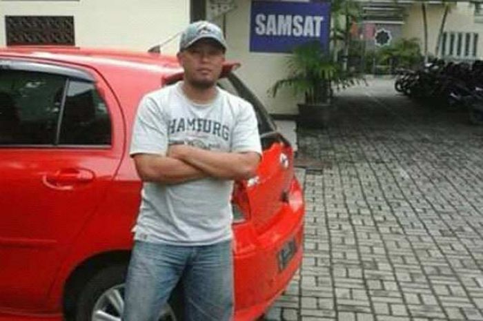 Hendak Tidur di Cucian Sepeda Motor Disabet Pedang