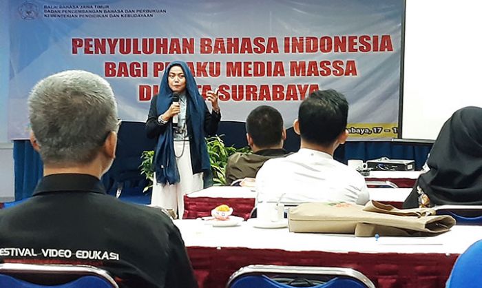 Balai Bahasa Jatim Ajak Media Massa Lakukan Pendidikan Karakter Balai Bahasa Jatim Ajak Media Massa Lakukan Pendidikan Karakter