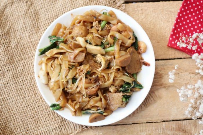Resep Kwetiau Goreng Ebi Lezat dan Gurih Resep Kwetiau Goreng Ebi Lezat dan Gurih
