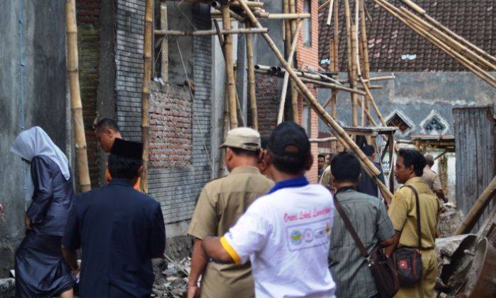 Kantor BPBD Lumajang Tidak Selesai Tepat Waktu, Komisi B Minta Kontraktor di Blacklist