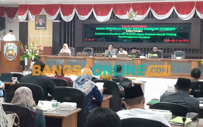 Kompak, Fraksi PKB dan PPP Pertanyakan Kinerja Pemkab Situbondo Kompak, Fraksi PKB dan PPP Pertanyakan Kinerja Pemkab Situbondo