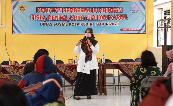 Tumbuhkan Aspek Psikososial yang Prima, Pemkot Kediri Berikan Bimbingan untuk Warga Barak Semampir