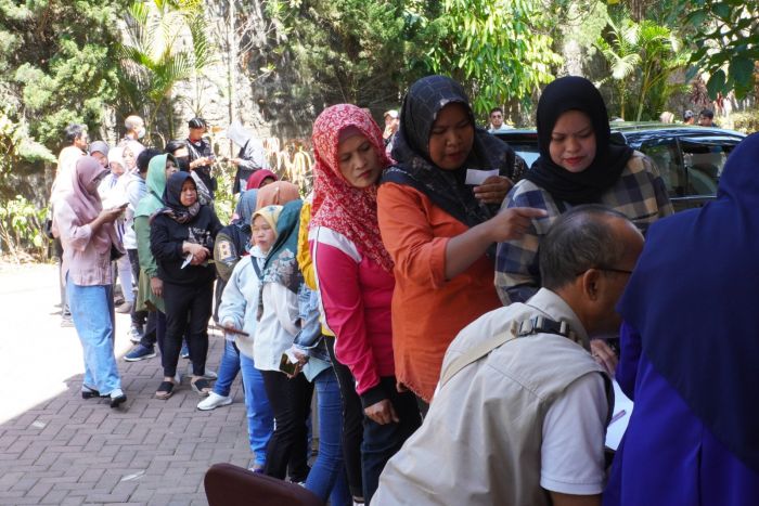 182 Pekerja Pabrik Rokok di Kota Batu Terima BLT DBHCHT 182 Pekerja Pabrik Rokok di Kota Batu Terima BLT DBHCHT