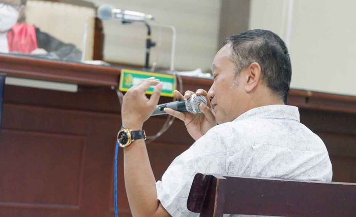 Saksi Korupsi Bupati Bangkalan: Fee Proyek Nyebar ke APH hingga Ditipu Makelar Saksi Korupsi Bupati Bangkalan: Fee Proyek Nyebar ke APH hingga Ditipu Makelar