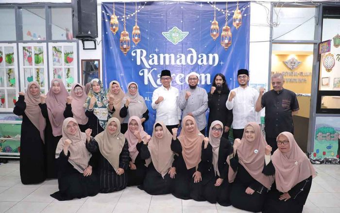 Wali Kota Batu Ajak Pengurus Wanita Al Irsyad Kolaborasi Aktif dengan TP PKK Wali Kota Batu Ajak Pengurus Wanita Al Irsyad Kolaborasi Aktif dengan TP PKK
