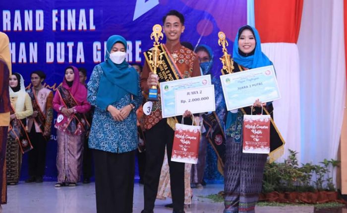 Duta GenRe Kota Pasuruan Diharapkan Mampu Jadi Konselor dan Role Model Inspiratif Bagi Para Remaja Duta GenRe Kota Pasuruan Diharapkan Mampu Jadi Konselor dan Role Model Inspiratif Bagi Para Remaja