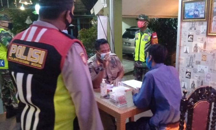 Masih Ada yang Bandel Tidak Pakai Masker, 9 Orang Terjaring Operasi Yustisi Masih Ada yang Bandel Tidak Pakai Masker, 9 Orang Terjaring Operasi Yustisi