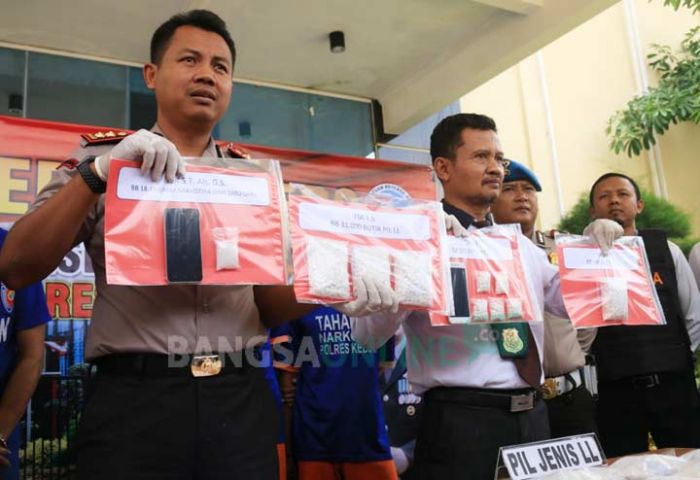 Polres Kediri Amankan 272.954 Butir Pil Dobel L dan 351,18 Gram Sabu Selama 2018