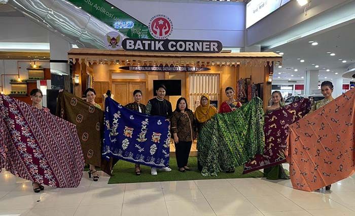 ​Peringati Hari Batik Nasional, Disperdagin dan Dekranasda Kota Kediri Lakukan ini