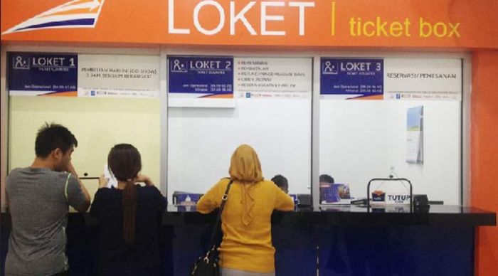Mulai Sabtu Besok Tiket Kereta Lokal Gratis Mulai Sabtu Besok Tiket Kereta Lokal Gratis