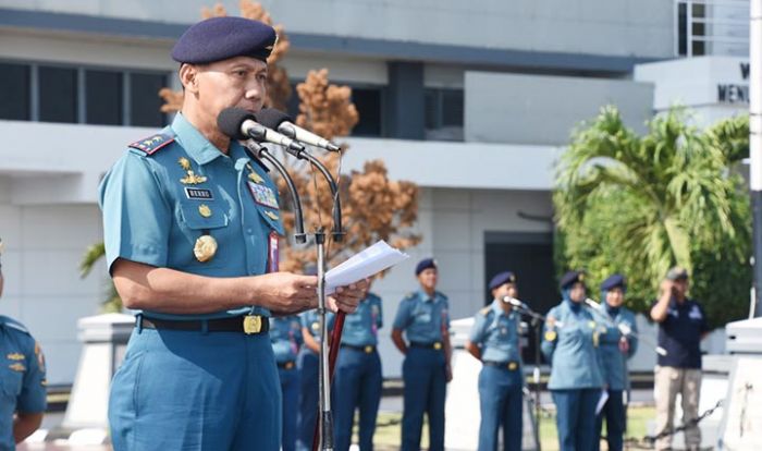 Awali Jabatan Baru, Pangkoarmada II Pimpin Apel Khusus Awali Jabatan Baru, Pangkoarmada II Pimpin Apel Khusus