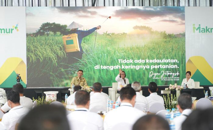 Petrokimia Gresik Berangkatkan 38 Taruna Makmur untuk Tugas Pendampingan Pertanian Petrokimia Gresik Berangkatkan 38 Taruna Makmur untuk Tugas Pendampingan Pertanian