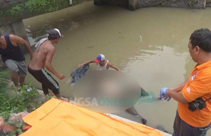 Anggota Satpol PP Jombang Ditemukan Tewas di Sungai Desa Mayangan