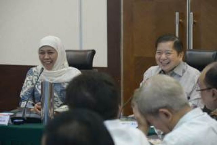 Bakal Disahkan 20 Januari, Khofifah Pastikan 218 Proyek Perpres 80/2019 Masuk RPJMN Bakal Disahkan 20 Januari, Khofifah Pastikan 218 Proyek Perpres 80/2019 Masuk RPJMN