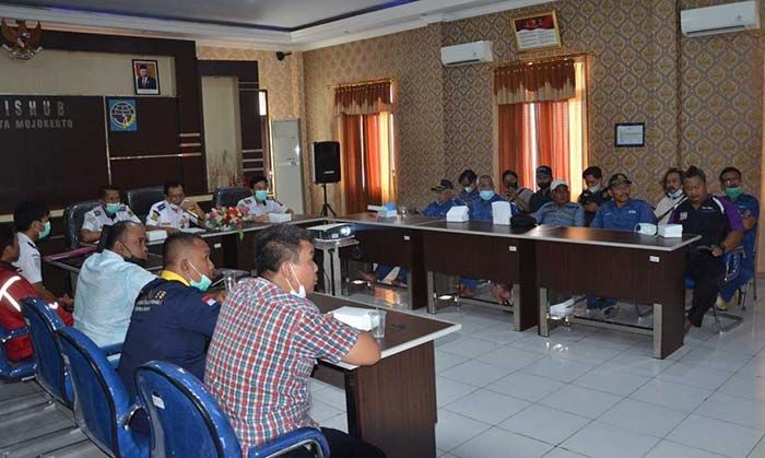 Dishub Kota Mojokerto Gelar Sosialisasi BLT BBM Dishub Kota Mojokerto Gelar Sosialisasi BLT BBM