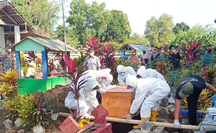 Tanggapan Dinkes Jember dan Pengakuan Klinik, Terkait Pungutan Biaya Pemulasaran Pasien Covid-19 Tanggapan Dinkes Jember dan Pengakuan Klinik, Terkait Pungutan Biaya Pemulasaran Pasien Covid-19