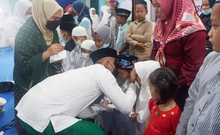 Safari Ramadan, Syaifuddin Asmoro Bersama Muslimat Bangkalan Beri Santunan Anak Yatim Safari Ramadan, Syaifuddin Asmoro Bersama Muslimat Bangkalan Beri Santunan Anak Yatim
