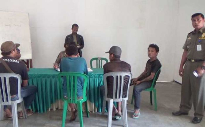 Resahkan Masyarakat, Satpol PP Ponorogo Tangkap 5 Pengamen Resahkan Masyarakat, Satpol PP Ponorogo Tangkap 5 Pengamen