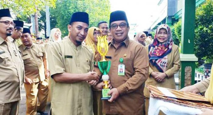 Kemenag Tuban Beri Penghargaan pada Guru-guru Berprestasi 2019 Kemenag Tuban Beri Penghargaan pada Guru-guru Berprestasi 2019