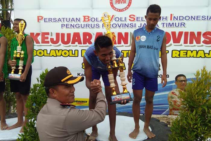 Tuan Rumah Tuban Juara Voli Pantai Kejurprov Jatim Tuan Rumah Tuban Juara Voli Pantai Kejurprov Jatim