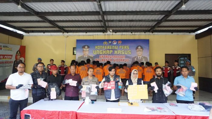Polresta Sidoarjo Ungkap 59 Kasus Narkotika dari 25 Mei hingga 15 Juli 2025 Polresta Sidoarjo Ungkap 59 Kasus Narkotika dari 25 Mei hingga 15 Juli 2025