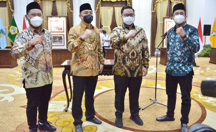Gus Yani Siap Berkolaborasi dengan Surabaya dan Sidoarjo untuk Majukan Gresik Gus Yani Siap Berkolaborasi dengan Surabaya dan Sidoarjo untuk Majukan Gresik