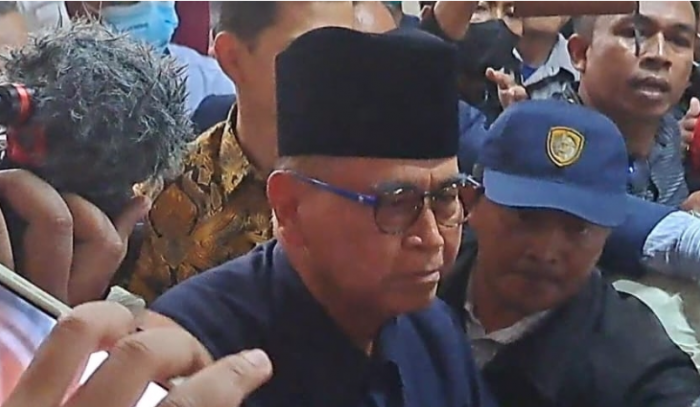 YLBHI Desak Polri Tak Terapkan Pasal Penodaan Agama ke Panji Gumilang YLBHI Desak Polri Tak Terapkan Pasal Penodaan Agama ke Panji Gumilang