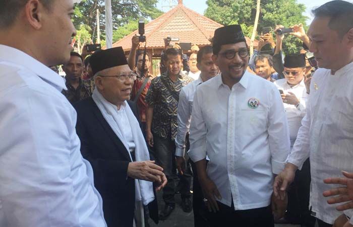 Bertemu Ribuan Warga Bangkalan, KH Ma’ruf: Saya Berdarah Madura Bertemu Ribuan Warga Bangkalan, KH Ma’ruf: Saya Berdarah Madura