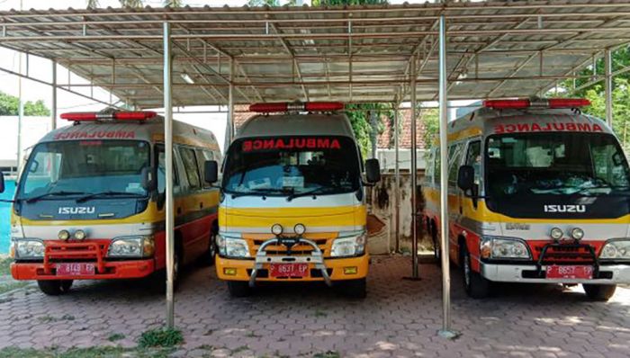 Bupati Situbondo Beli Ambulans Baru Senilai Rp 1,6 Miliar untuk RSUD Abdoer Rahem Bupati Situbondo Beli Ambulans Baru Senilai Rp 1,6 Miliar untuk RSUD Abdoer Rahem
