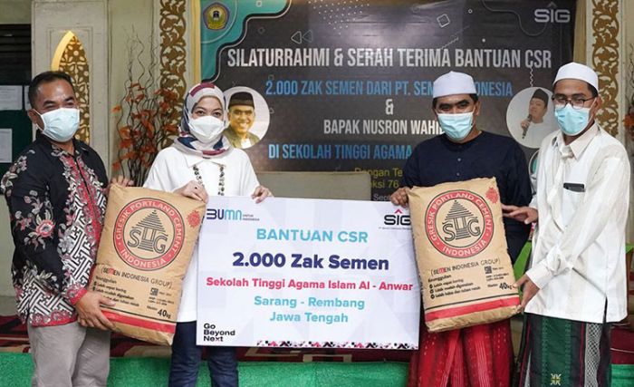 SIG Salurkan Bantuan 2.000 Sak Semen untuk Pembangunan Gedung STAI Al-Anwar Rembang SIG Salurkan Bantuan 2.000 Sak Semen untuk Pembangunan Gedung STAI Al-Anwar Rembang