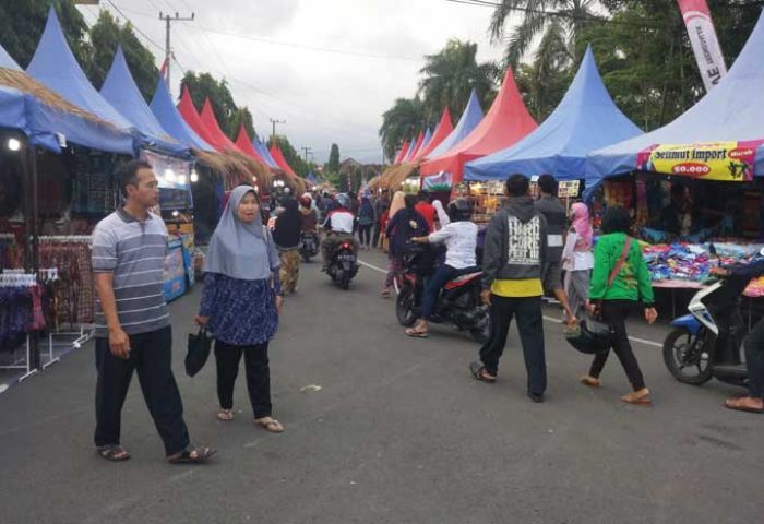 Sewa Stand Pasar Rakyat di Trenggalek Capai Rp 2,5 Juta, Ini Pengakuan Ketua Panitia Sewa Stand Pasar Rakyat di Trenggalek Capai Rp 2,5 Juta, Ini Pengakuan Ketua Panitia