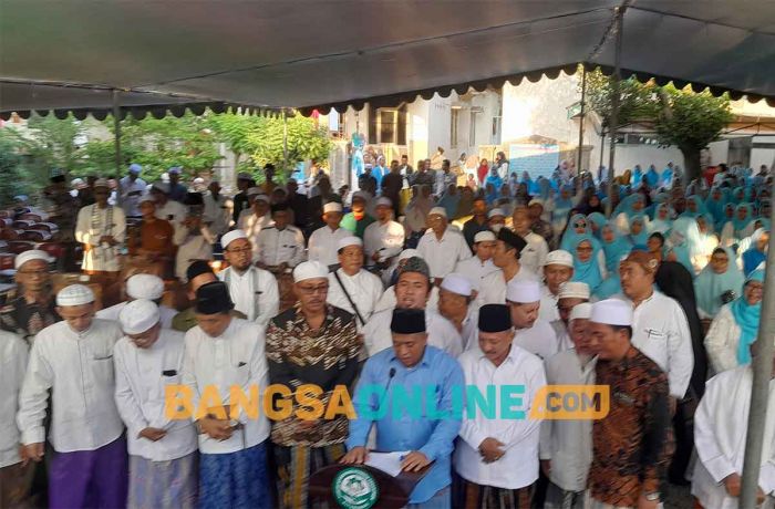 Forum Koordinasi Pondok Pesantren di Situbondo Deklarasi Dukung Karna-Khoirani Maju di Pilkada 2024 Forum Koordinasi Pondok Pesantren di Situbondo Deklarasi Dukung Karna-Khoirani Maju di Pilkada 2024
