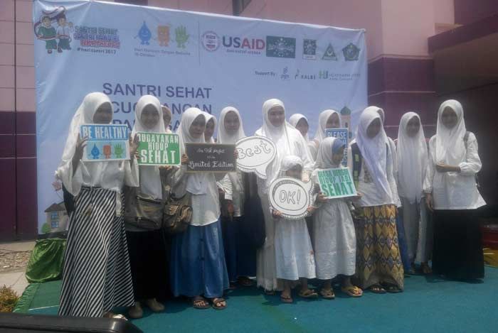 LKNU Ajak Santri Sidoarjo Cuci Tangan Pakai Sabun LKNU Ajak Santri Sidoarjo Cuci Tangan Pakai Sabun