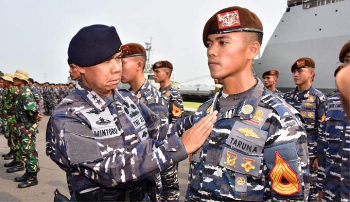 Pangkoarmada II Pimpin Apel Kelengkapan Pasukan Latopsfib Koarmada II Pangkoarmada II Pimpin Apel Kelengkapan Pasukan Latopsfib Koarmada II