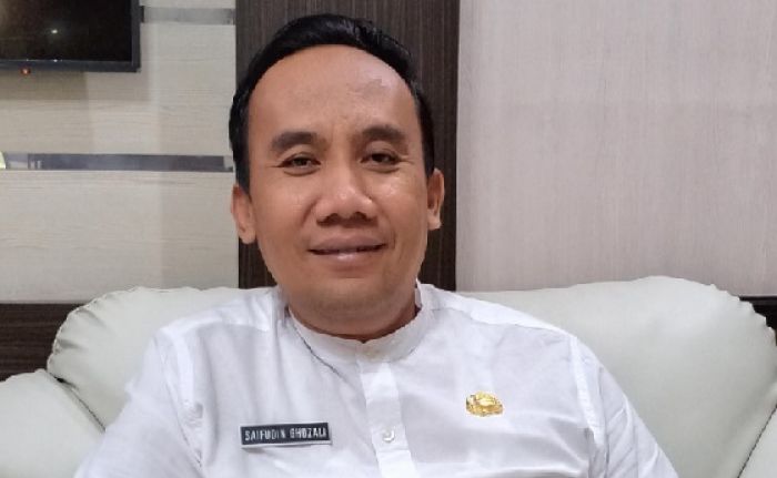 Satgas COVID-19 Gresik Pantau 777 TKI yang Pulang Kampung Satgas COVID-19 Gresik Pantau 777 TKI yang Pulang Kampung